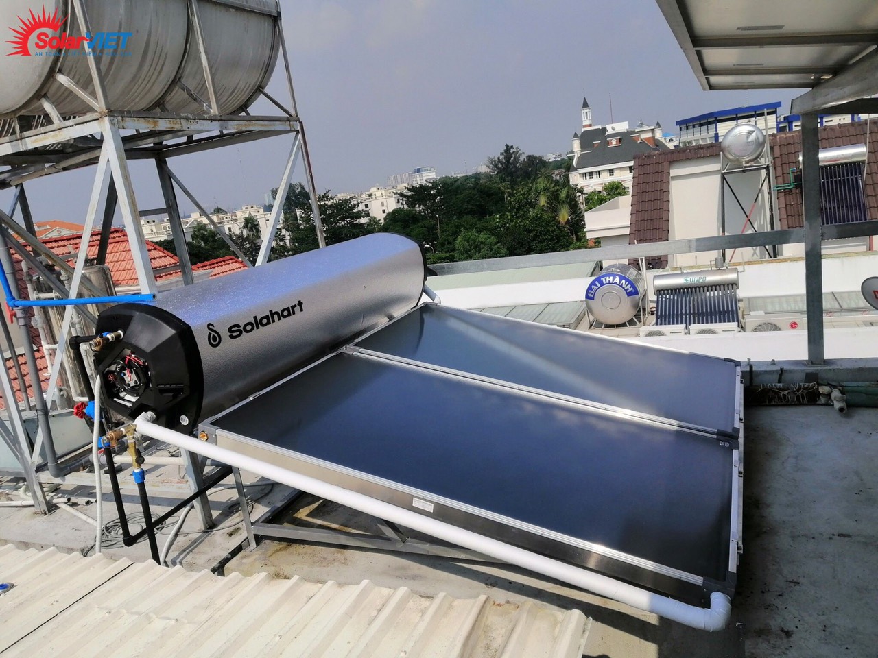 Read more about the article Solahart Premium Model 302L – Máy nước nóng tấm phẳng cao cấp của Úc