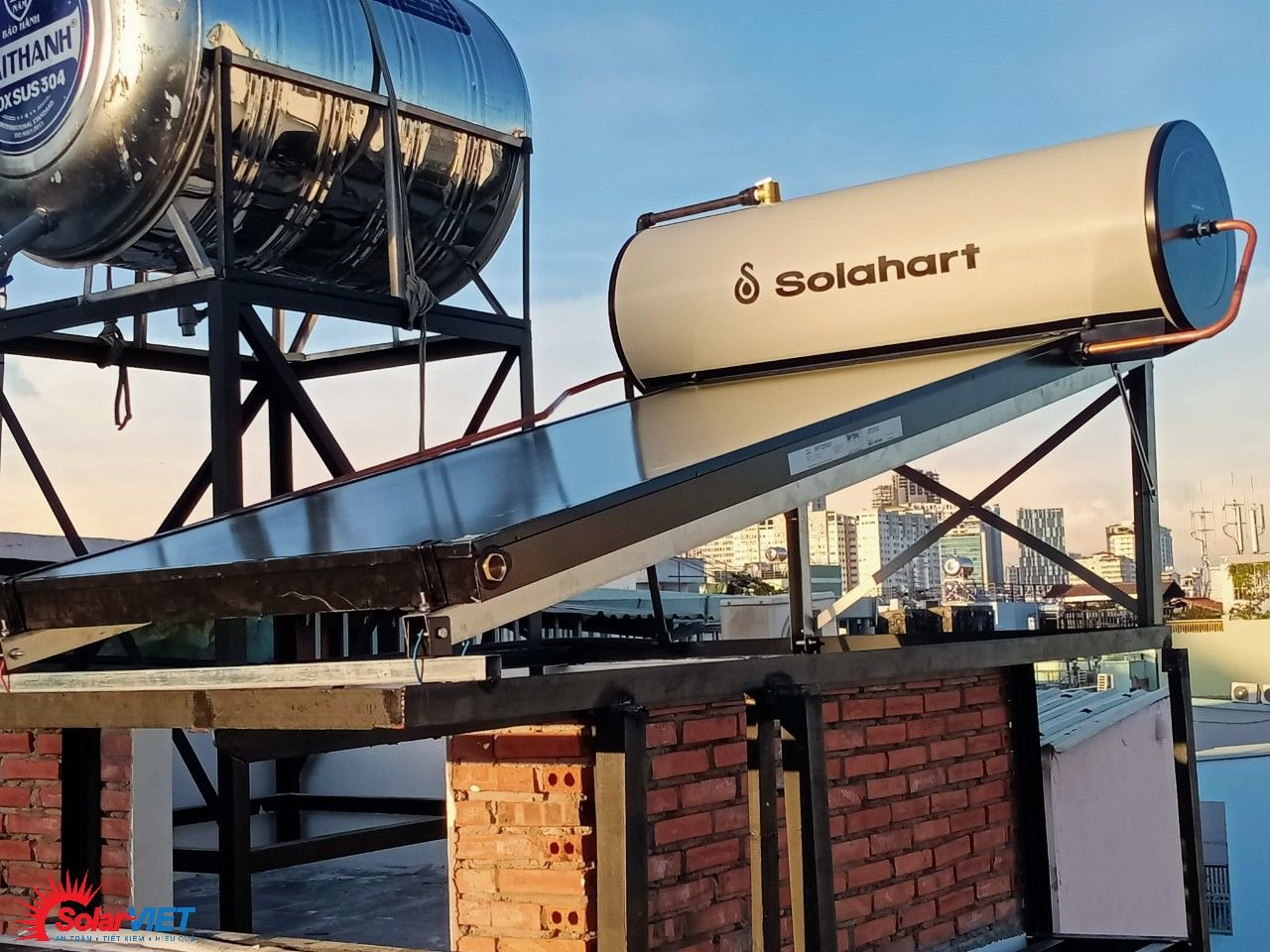 Read more about the article Sản phẩm Solahart Sunheat 150L – Máy nước nóng năng lượng mặt trời đạt tiêu chuẩn Châu Âu