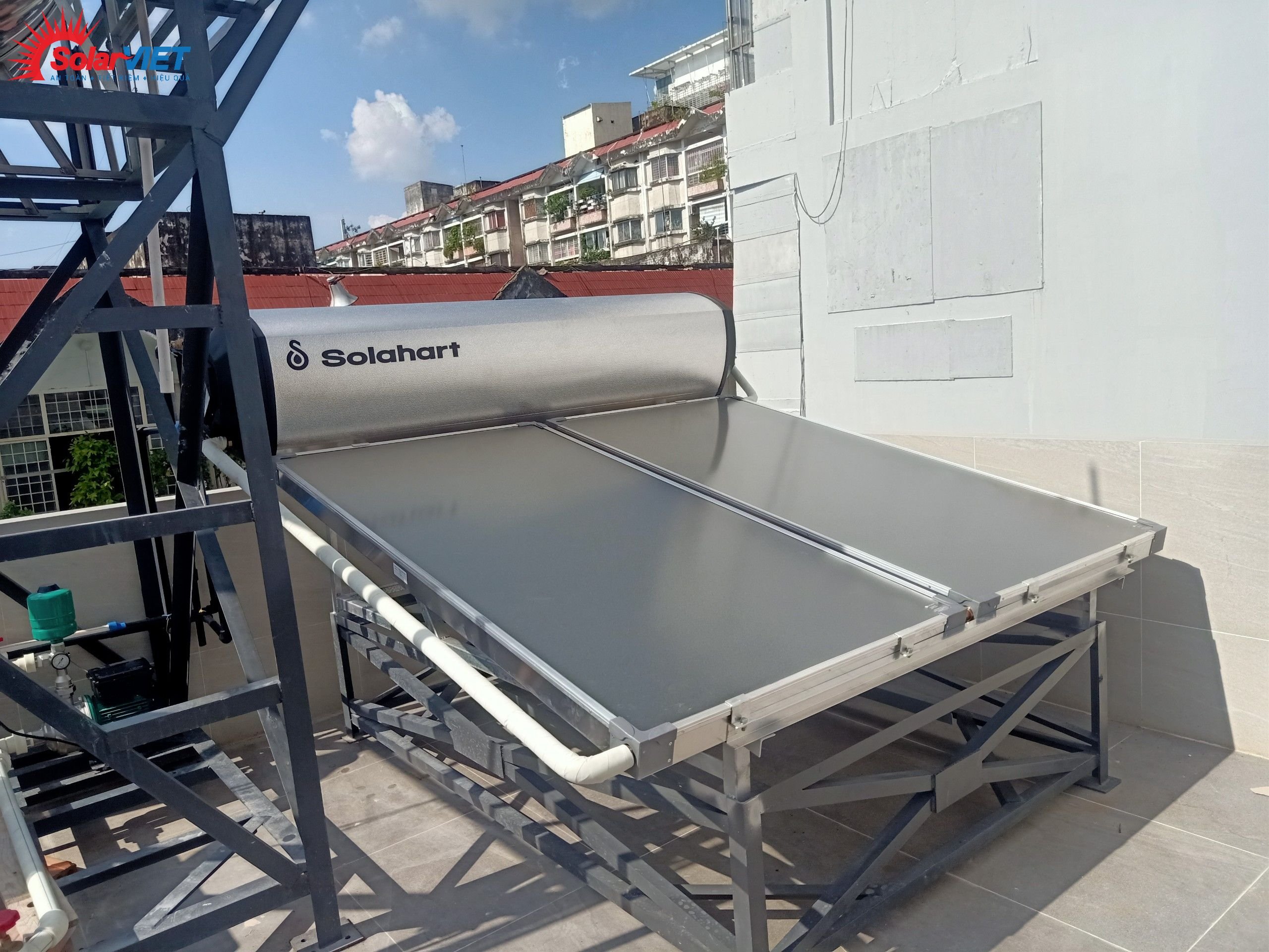 Read more about the article Solahart Australia – Thương hiệu máy nước nóng bồn nhập khẩu tại Úc.