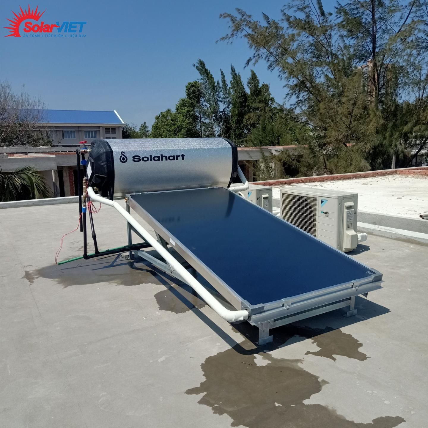 Read more about the article Hệ thống chịu áp Solahart – tấm panel mang xu hướng thẩm mỹ vượt trội