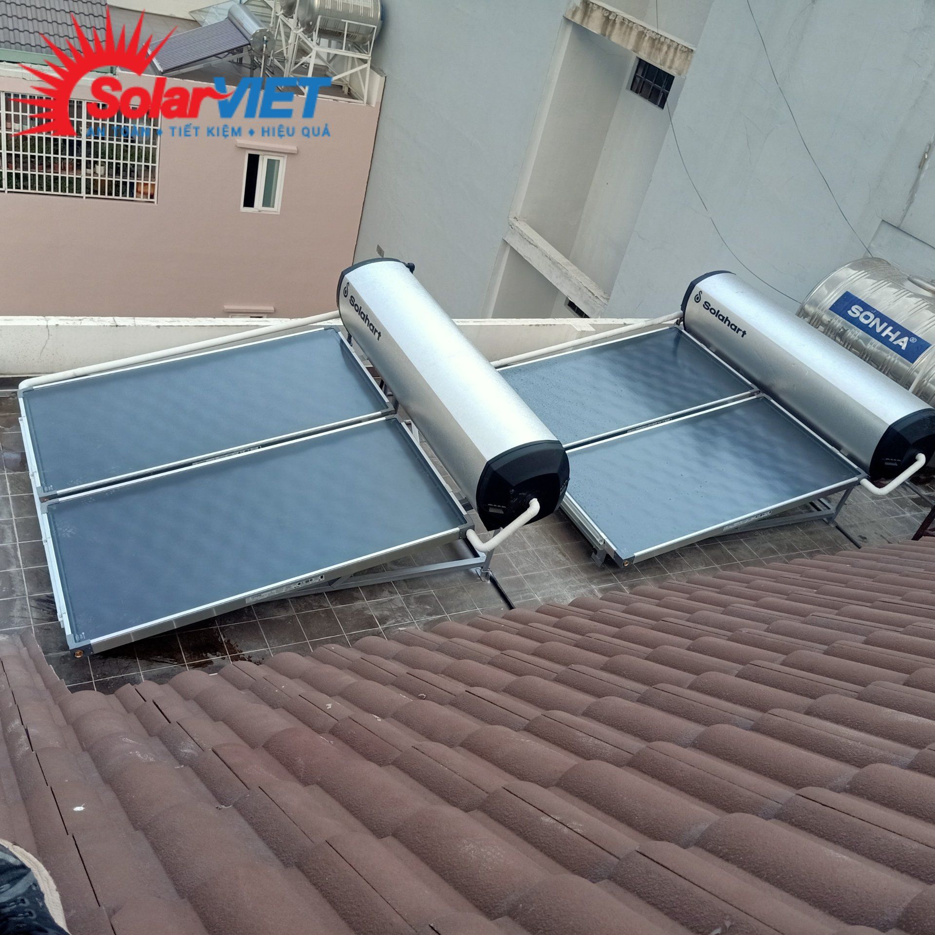 Read more about the article Giàn nước nóng năng lượng mặt trời Solahart